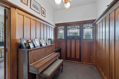 Photo of property in 53 Beckford Road, Saint Martins, Christchurch, 8022