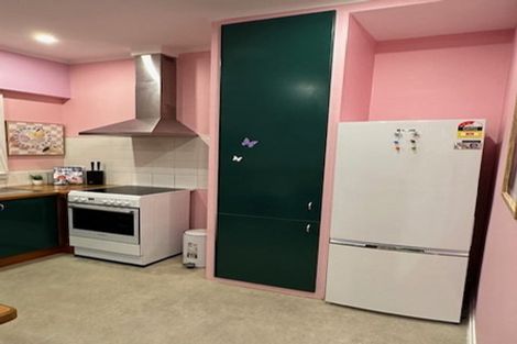 Photo of property in Zena Court, 11f4 Dufferin Street, Mount Victoria, Wellington, 6021