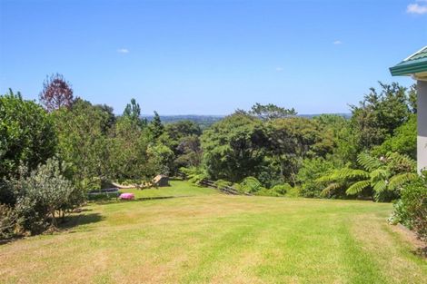 Photo of property in 47 Pinetone Road, Kumeu, 0892
