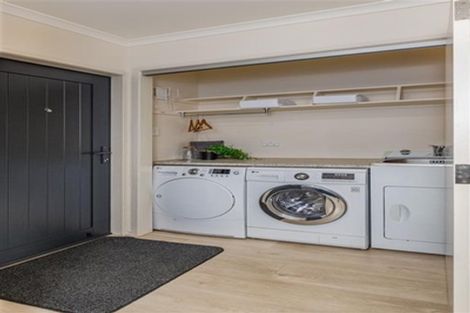 Photo of property in 9 Waterview Place, Haruru, 0204