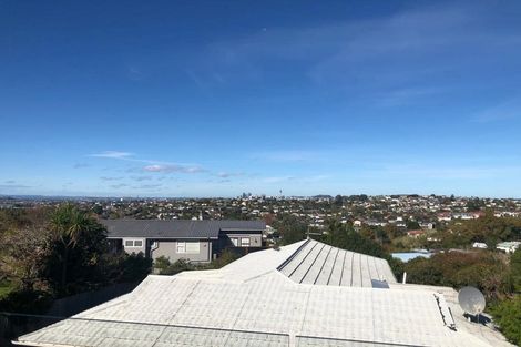 Photo of property in 103 Coronation Road, Hillcrest, Auckland, 0627