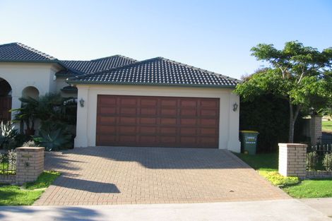 Photo of property in 18 Hendrika Court, Hobsonville, Auckland, 0618