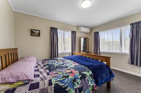 Photo of property in 318 Kuku Beach Road, Kuku, Levin, 5570