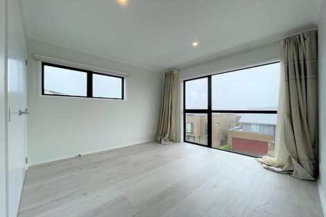 Photo of property in 1 Onekiritea Road, Hobsonville, Auckland, 0616