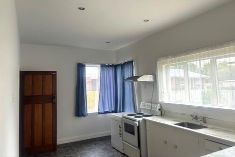 Photo of property in 64 Division Street, Riccarton, Christchurch, 8041