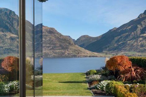 Photo of property in 10 Bluff View Terrace, Drift Bay, Queenstown, 9371