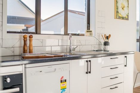 Photo of property in 17 Cleland Crescent, Naenae, Lower Hutt, 5011