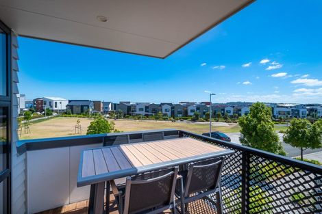 Photo of property in 1 Kaiwawao Lane, Hobsonville, Auckland, 0616