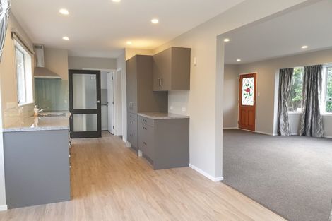 Photo of property in 37 Latitude Close, Whitby, Porirua, 5024