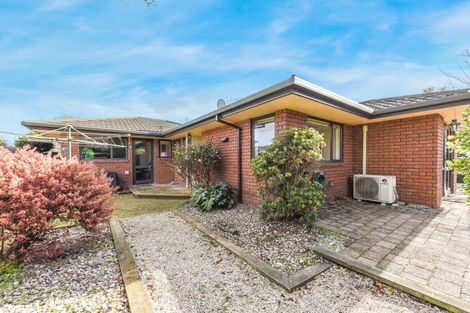 Photo of property in 2 Harcourt Place, Wakefield, 7025