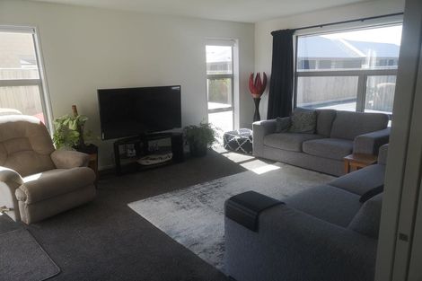Photo of property in 33 Sapphire Street, Casebrook, Christchurch, 8051