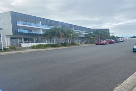 Photo of property in 210/17 Link Crescent, Stanmore Bay, Whangaparaoa, 0932