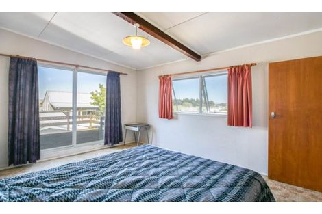 Photo of property in 68 Middle Road, Havelock North, 4130