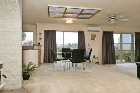 Photo of property in 3 Marshall Avenue, Richmond Heights, Taupo, 3330