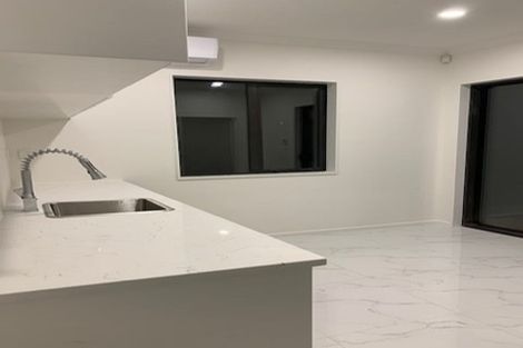 Photo of property in 40 Drumconnell Drive, Flat Bush, Auckland, 2019
