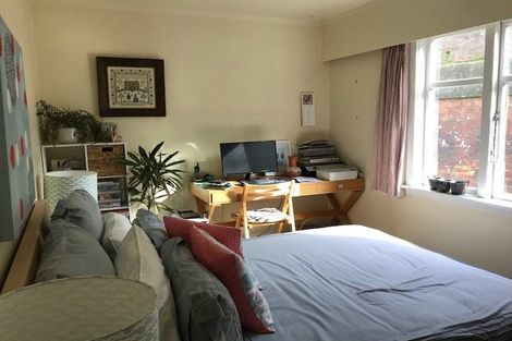 Photo of property in 1/87 Hataitai Road, Hataitai, Wellington, 6021