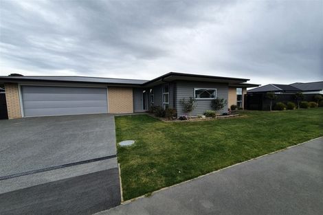 Photo of property in 4 Fry Place, Rolleston, 7614