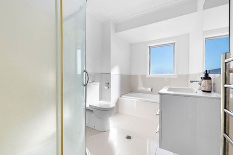 Photo of property in 7u5 Vialou Street, Hamilton Central, Hamilton, 3204