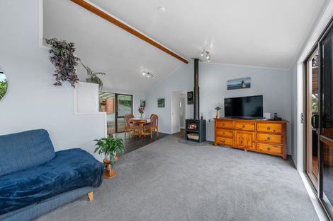 Photo of property in 321 Wairere Road, Waitakere, Henderson, 0782