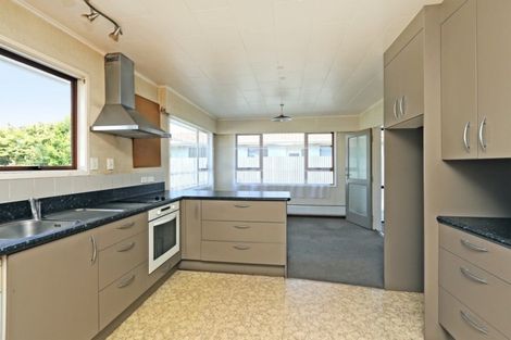 Photo of property in 3/211 Ikanui Road, Frimley, Hastings, 4120