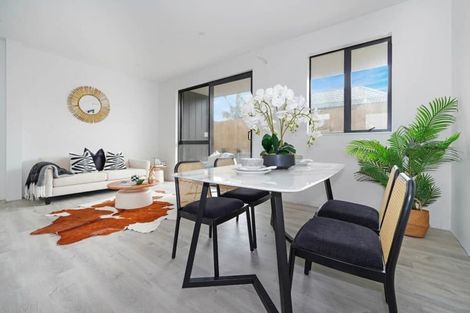 Photo of property in 37 Claude Road, Hillpark, Auckland, 2102