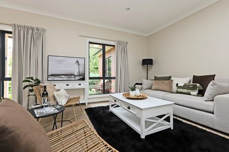 Photo of property in 15a Golding Road, Taradale, Napier, 4112