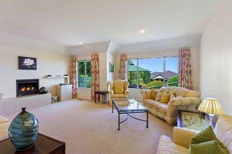 Photo of property in 3 Matata Place, Waikanae, 5036
