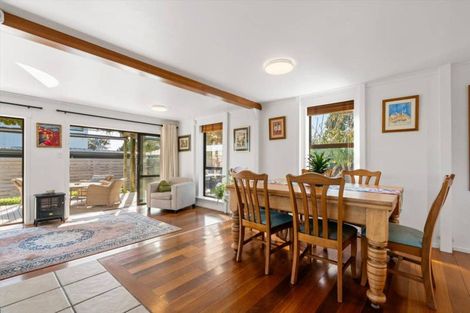 Photo of property in 988 Papamoa Beach Road, Papamoa Beach, Papamoa, 3118