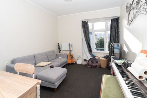Photo of property in 14 Prince Street, Mount Victoria, Wellington, 6011