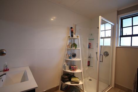 Photo of property in 112 Cordelia Street, Stratford, 4332