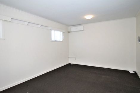 Photo of property in 12 Gibbs Road, Manurewa, Auckland, 2102