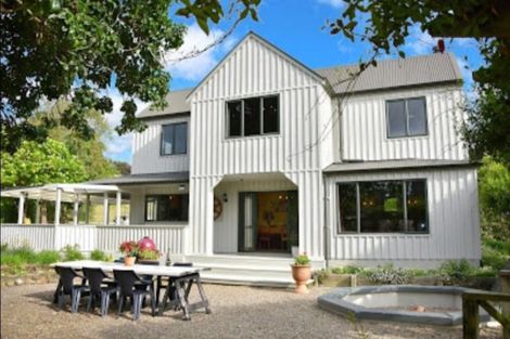 Photo of property in 420 Mangakura Road, Helensville, 0875