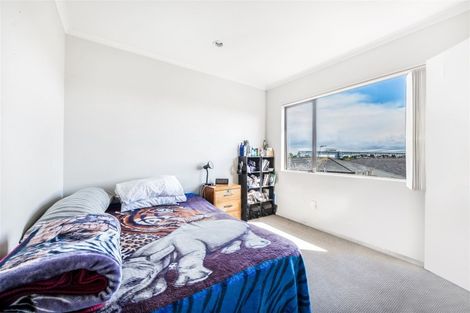 Photo of property in 84b Naylors Drive, Mangere, Auckland, 2022