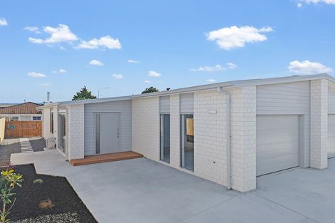 Photo of property in 2/11 Landing Road, Whakatane, 3120