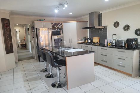 Photo of property in 5a Glenfield Road, Owhata, Rotorua, 3010
