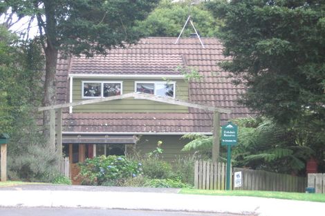 Photo of property in 39 Hiwihau Place, Glenfield, Auckland, 0629