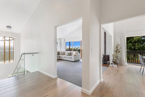 Photo of property in 20 Surville Place, Mairangi Bay, Auckland, 0630