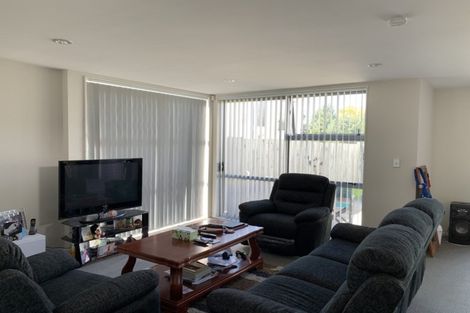 Photo of property in 5 Phar Lap Crescent, Takanini, 2112