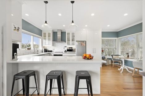 Photo of property in 6 Clifford Road, Johnsonville, Wellington, 6037