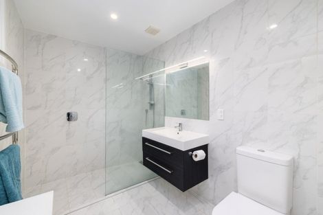 Photo of property in 4 James Drive, Diamond Harbour,  8971