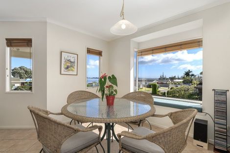 Photo of property in 24 Kiriwai Place, Matua, Tauranga, 3110