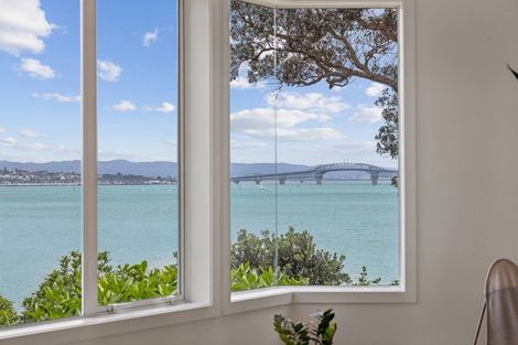 Photo of property in 83 Ngataringa Road, Devonport, Auckland, 0624