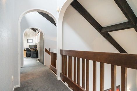 Photo of property in 16 Akaroa Avenue, Awapuni, Palmerston North, 4412