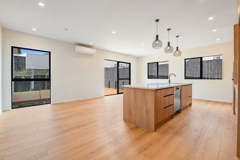 Photo of property in 12 Kanono Way, Helensville, 0800