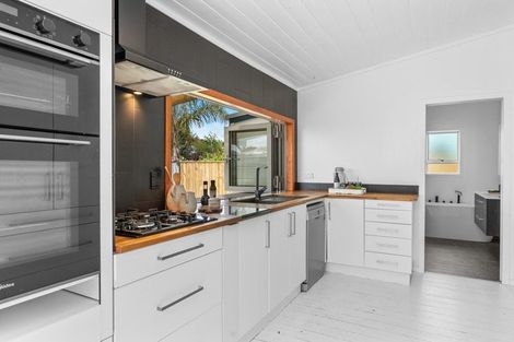 Photo of property in 18 Tay Street, Whanganui, 4500