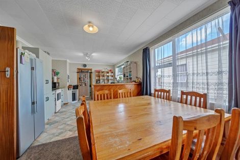 Photo of property in 36 Vogel Street, Hawera, 4610