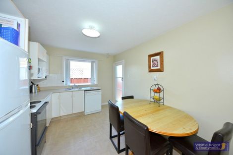 Photo of property in 104 Yaldhurst Road, Sockburn, Christchurch, 8042