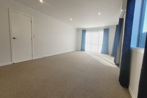 Photo of property in 26 Karearea Avenue, Kenepuru, Porirua, 5022
