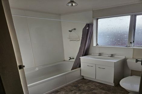 Photo of property in 51 Hartford Crescent, Totara Park, Upper Hutt, 5018