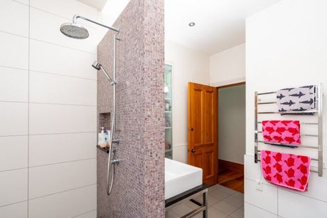 Photo of property in Lady Freyberg House, 18 Moturoa Street, Pipitea, Wellington, 6011